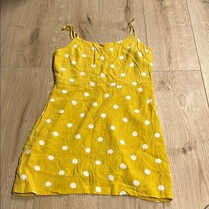 Aritzia‎ Wilfred yellow and white polka dot dress